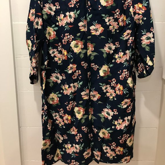 Floral Dress - Picture 2 of 4